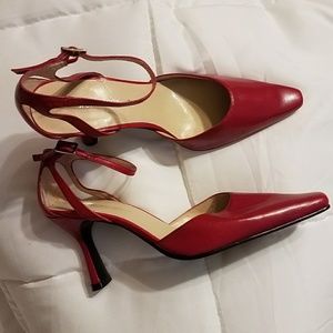 Worthington bright red heels